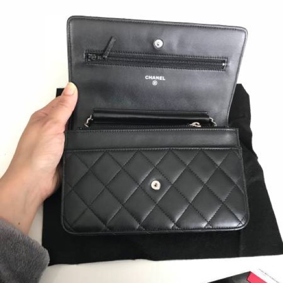 CHANEL WALLET ON CHAIN WOC LAMBSKIN SILVER Chain - Picture 3 of 4